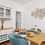 Mare Baixa Oceanside Apartamento Nazaré